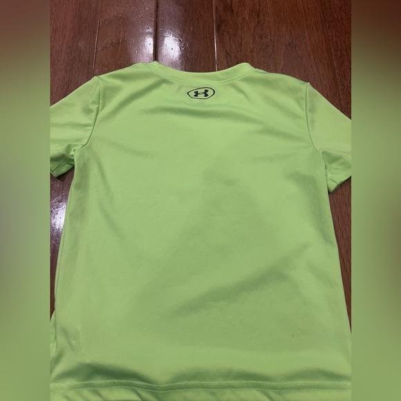 Under Armour Kids Lime Green Graphic Tee Size 3T - Picture 5 of 5